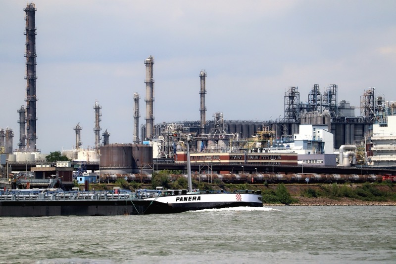 The Energy War: Iran & The Hidden Architecture Of American Power madras courier energy war